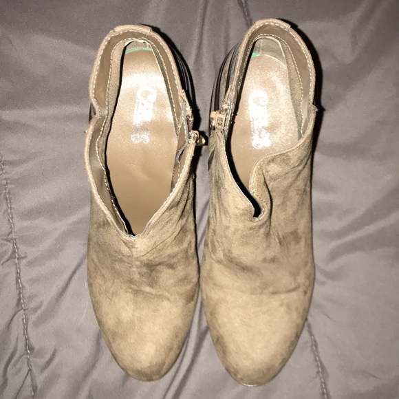 Booties - Picture 3 of 3